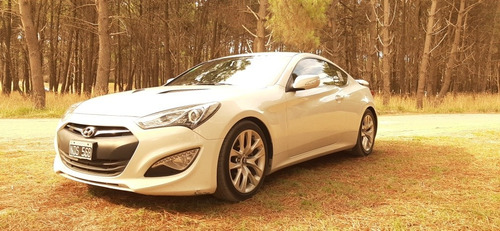 Coupe Hyundai Genesis 2.0 T 275cv Mt 2013