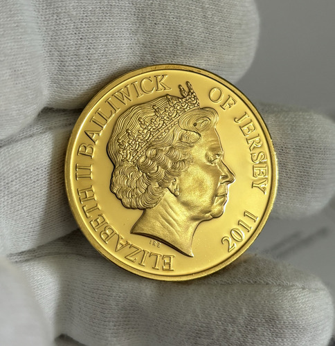 Moeda Oficial Banhada Ouro 24k Rainha Elizabeth 2011 Jersey