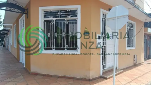 Oficina En Arriendo En La Campana. Cod A13785