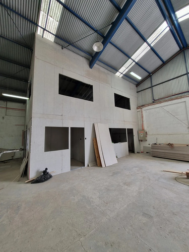 Bodegas En Arriendo En Barrio Industrial, Coquimbo