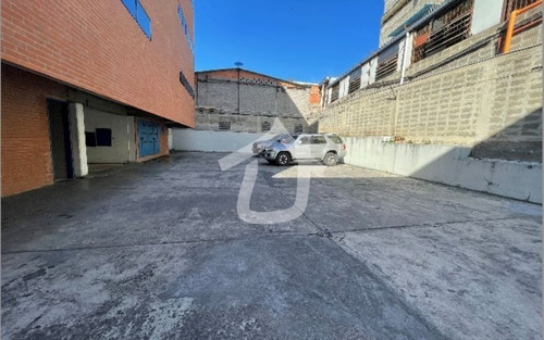 Imagen 5 de 17 de Edificio Industrial-comercial