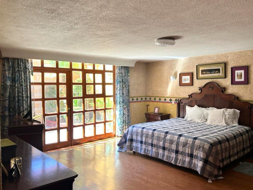 Casa En Venta De Una Planta En Bosques De Echegaray, Naucalpan De Juárez