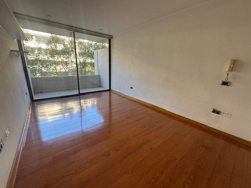Departamento En Venta De 4 Dorm. En Vitacura
