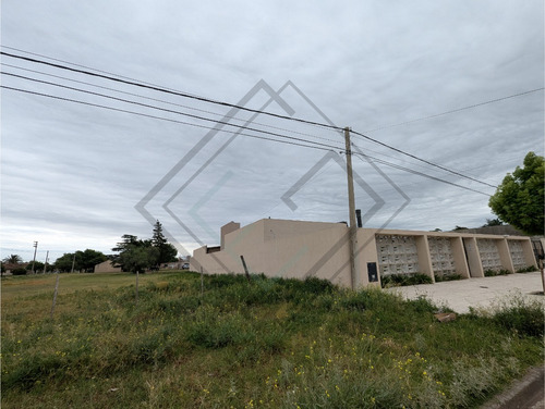 2 Lotes Tornquist Excelente Ubicacion Hospital Y Geriatrico