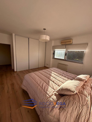 Casa En Venta En Barrio Santa Ana Moreno