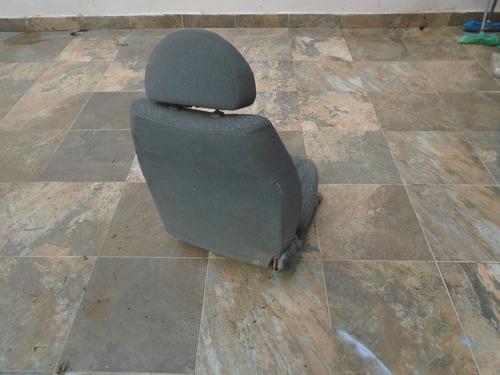 Vendo Asiento Delantero Derecho De Huundai Elantra Año 1998