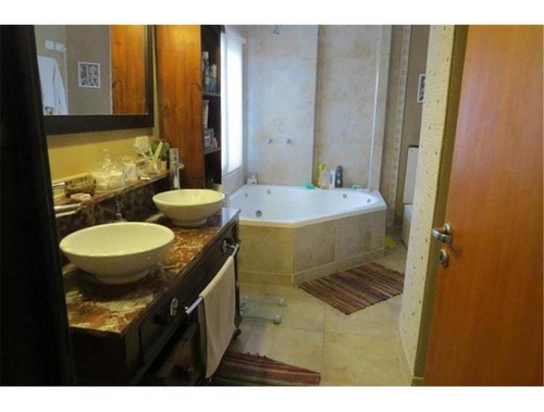 Imagen 15 de 15 de Casa - Barrio Parque Leloir