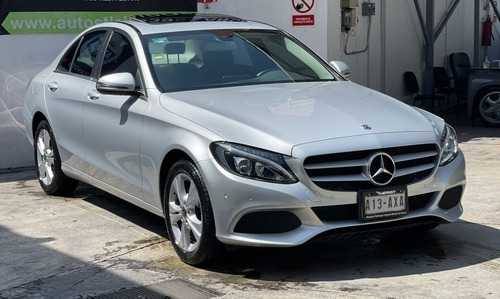 Imagen 2 de 15 de Mercedes-benz Clase C 2018 2.0 200 Cgi Exclusive At