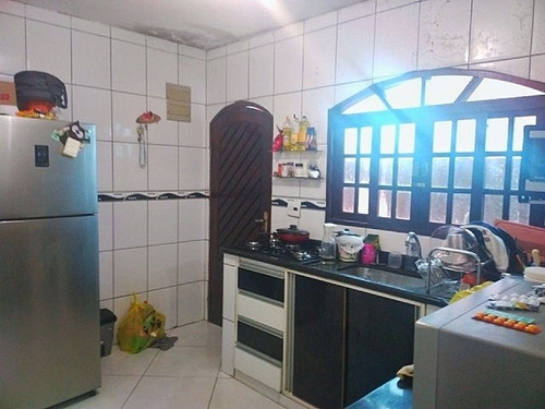 Imagem 4 de 6 de Casa Assobradada Condominio Maracanã - V4714