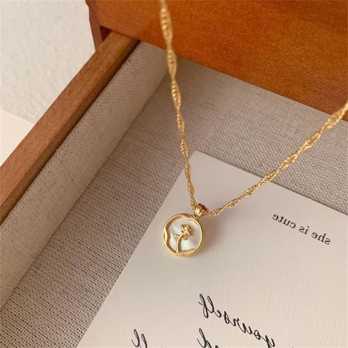 Collar Dije Circulo Con Rosa Dorado Incluye Cadena Torsal