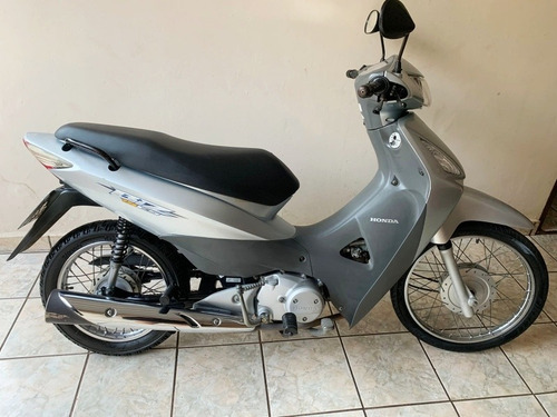 Imagem 2 de 12 de Honda Biz