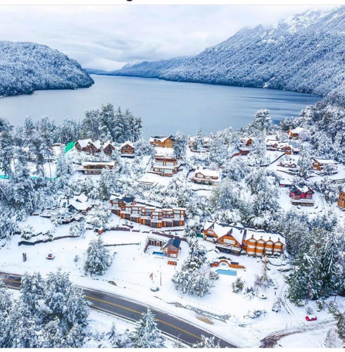Imagen 25 de 30 de Casa Contemporánea Excepcional Vista Al Lago Nahuel Huapi