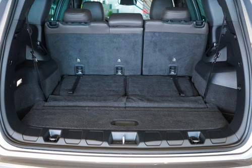Jeep Commander 2.0 Overland 4x4 Aut. 5p
