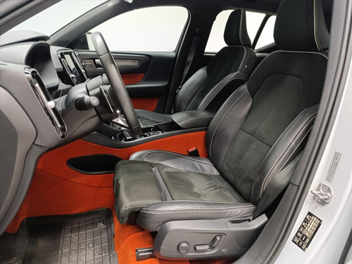 Volvo XC40 1.5 T5 RECHARGE R-DESIGN GEARTRONIC