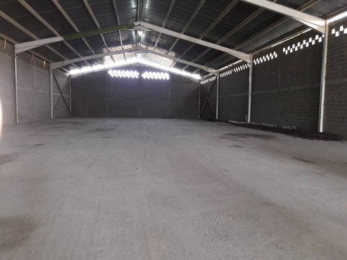 Alquiler De Galpones Desde 1.000m2 Hasta 1.400 M2 Vía Aeropuerto De Barcelona Anzoateguis