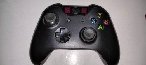 Control Xbox One Negro Primer Generacion