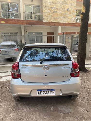 Toyota Etios 1.5 Xls At