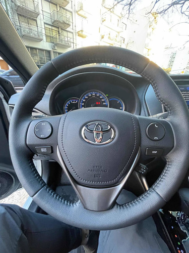 Imagen 15 de 25 de Toyota Yaris 2022 1.5 107cv Xls Cvt