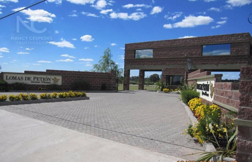 Casa 4 Ambientes En Venta En Barrio Cerrado Lomas De Petion Cañuelas!!!