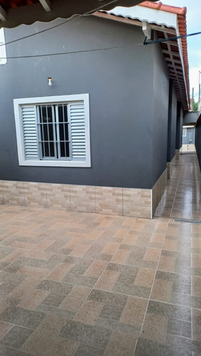 Casa Térrea Com 2 Dormitórios