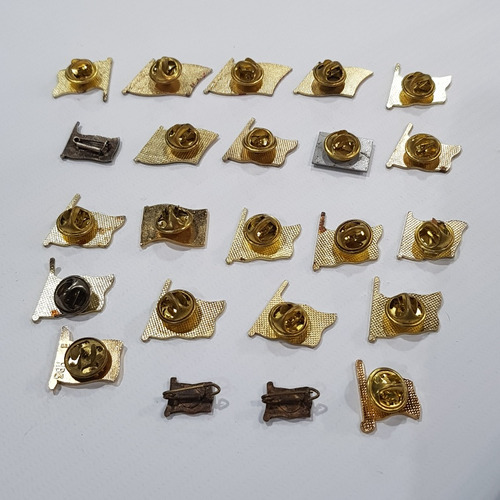 Imagen 2 de 10 de Antiguos Pines Banderas Del Mundo Colección Lote Mag 59845