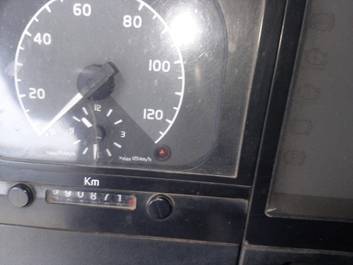 Imagem 12 de 12 de Volvo Vm 310 4x2t 2011