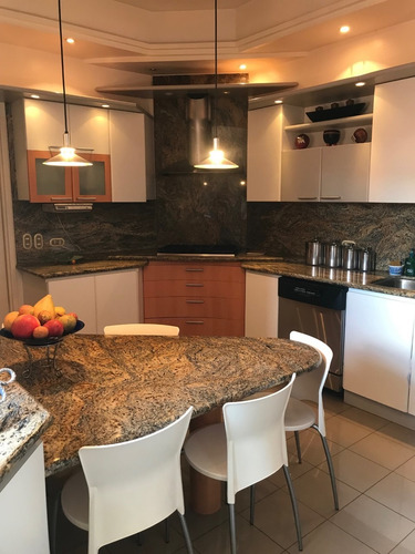Imagen 5 de 19 de Se Vende/alq Ph 430m2 5h+s/5b+s/4p Los Samanes