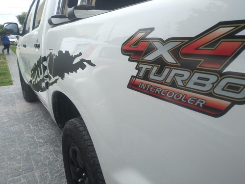 Imagen 3 de 25 de Toyota Hilux Dx 2007 4x4 2.5cc