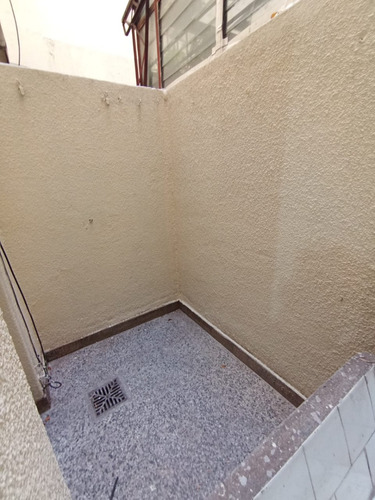 Mportante Local Comercial Con Vivienda De 48m2 A La Venta En Villa Urquiza