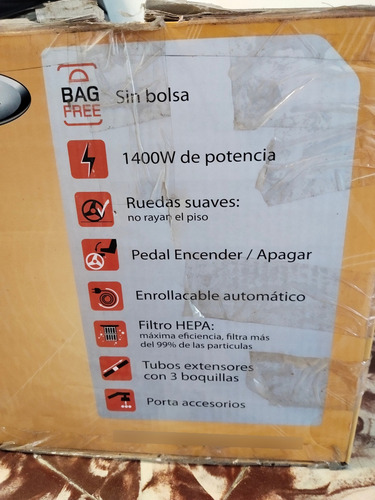 Aspiradora Whirlpool 1400w Bordó