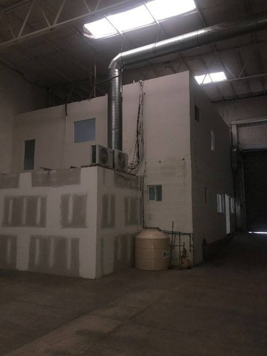 Imagen 8 de 21 de Renta De Bodega A El Norte
