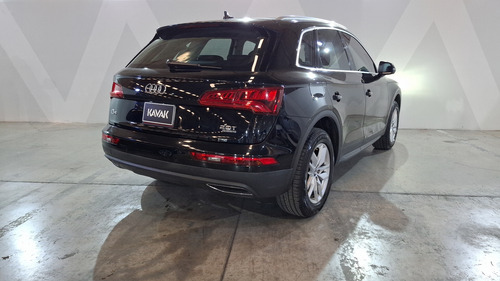 Audi Q5 2.0 DYNAMIC DCT 4WD