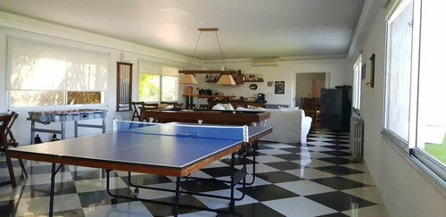 Imagen 4 de 30 de Casa De Categoria En Venta Sobre Dos Lotes Con Amplia Vista Al Rio En Santa Catalina!