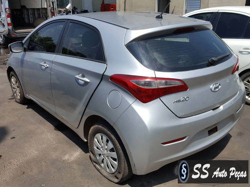 Imagem 2 de 2 de Sucata De Hyundai Hb20 2015 - Somente Retirada De Peças