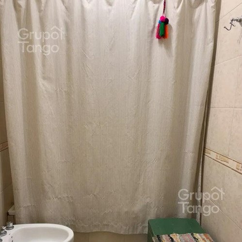 Venta Ph 2 Ambientes En Villa Crespo Con Patio Apto Crédito
