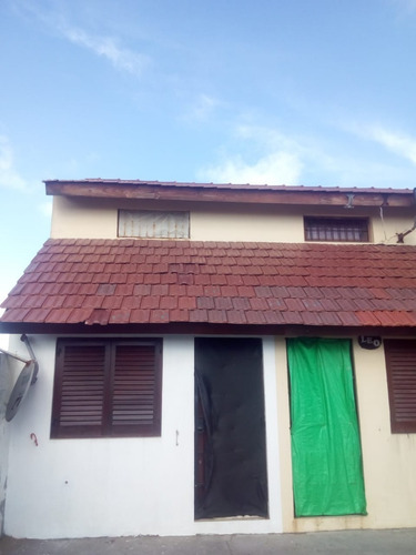 Imagen 3 de 3 de Duplex Al Fondo De 3 Ambientes