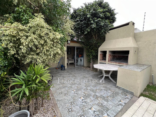 Casa Tipo Duplex En Venta 4 Ambientes Ituzaingó