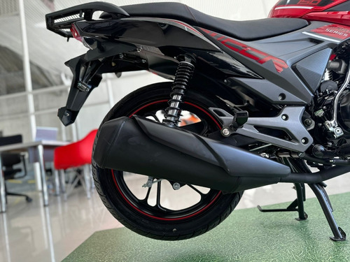 Imagen 10 de 22 de Zanella Rx 150