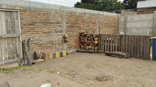 Acogedora Casa En Venta De 4 Dorm. En Quintero