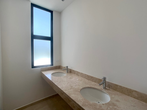 Imagen 14 de 30 de Casa En Privada Zendera, Lote 42. Disfruta De Las Mejores Am