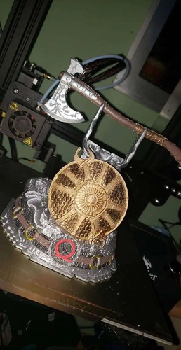 Soporte De Control Para Consolas / Celular Kratos Sin Pintar