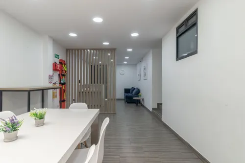 Oficina En Arriendo/venta En Pontevedra. Cod V16727