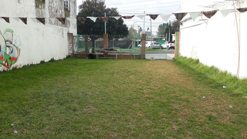 Imagen 9 de 11 de Lote Terreno Venta 1864m2 C/edificación Rondeau 700 Ituzaing