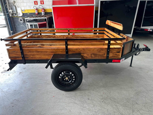 Carretinha Fazendinha 2.00 X 1.20 X 0.40 Com Caixinha - 0km