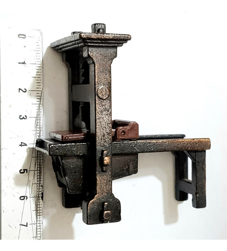 Sacapuntas Playme Imprenta Gutenberg De 4x6x7 Cm. (Usado)