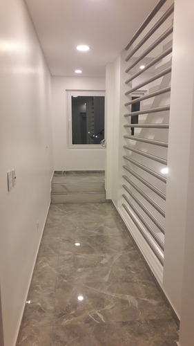 Imagen 10 de 14 de Oficinas En El Talar. Únicas!!! ....a Estrenar Con Ascensor