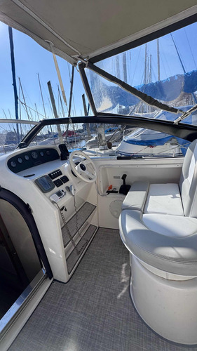 Crucero Klase A 32 (2005) - Volvo Penta 200hp Diésel 400hs)