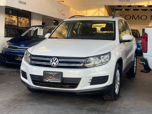 Volkswagen Tiguan 2.0 Sport&style At