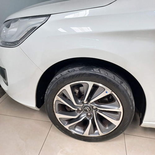 Imagen 8 de 8 de Citroen C4 Lounge Thp165 Mt6 Feel 4p
