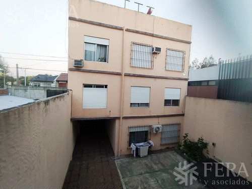Venta De Departamento De 3 Ambientes En Villa Dominico (27806)
